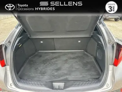 Photo 9 Toyota C-HR  184h Collection 2WD E-CVT MY20