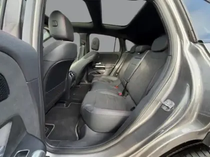 Photo 16 Mercedes EQA 250+ AMG Line 190 4x2 Carplay Toit ouvrant Angle