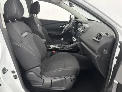 Photo 24 Renault Kadjar Blue dCi 115 Business 5p