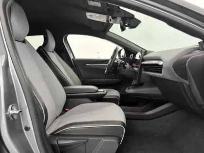 Photo 24 Renault Megane EV40 130ch standard charge Techno 5p