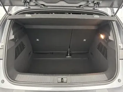 Photo 8 Renault Megane EV40 130ch standard charge Techno 5p