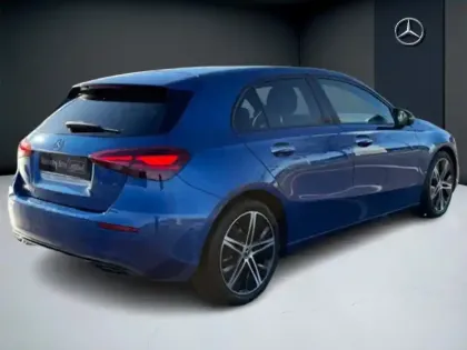 Photo 4 Mercedes Classe A 180 d Progressive Line 2.0 116 8G-DCT Carplay cam