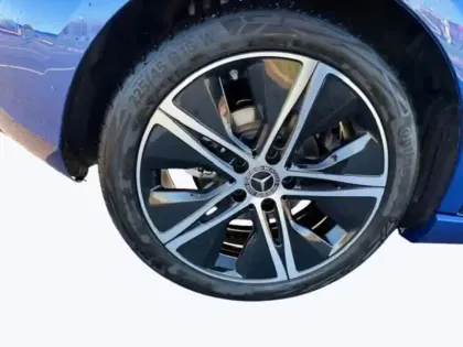 Photo 31 Mercedes Classe A 180 d Progressive Line 2.0 116 8G-DCT Carplay cam