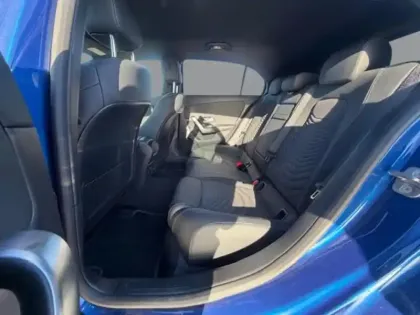 Photo 15 Mercedes Classe A 180 d Progressive Line 2.0 116 8G-DCT Carplay cam