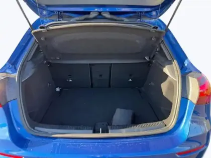 Photo 9 Mercedes Classe A 180 d Progressive Line 2.0 116 8G-DCT Carplay cam