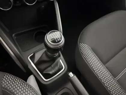 Photo 19 Dacia Duster Blue dCi 115 4x2 Prestige 5p