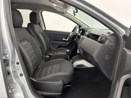 Photo 23 Dacia Duster Blue dCi 115 4x2 Prestige 5p