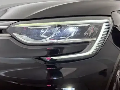 Photo 26 Renault Megane IV Blue dCi 115 EDC Intens 5p