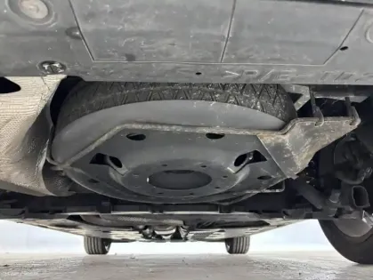 Photo 23 Renault Megane IV Blue dCi 115 EDC Intens 5p