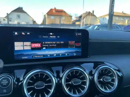 Photo 21 Mercedes Classe A 200 AMG Line