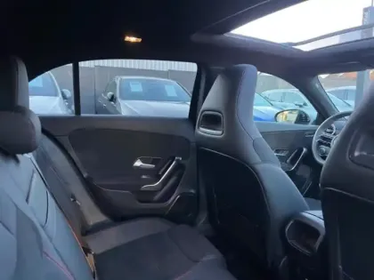 Photo 34 Mercedes Classe A 200 AMG Line