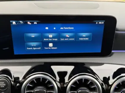 Photo 24 Mercedes Classe A 200 d AMG Line 2.0 150 8G-DCT Toit ouvrant Sieges