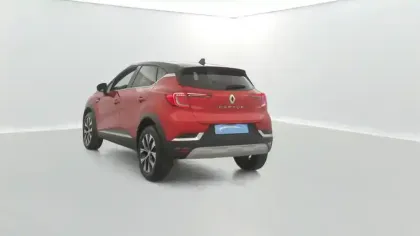 Photo 2 Renault Captur TCe 90 Techno 5p