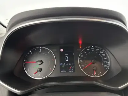 Photo 15 Renault Clio Blue dCi 85 Business 5p