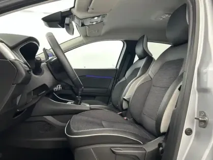 Photo 12 Renault Captur TCe 90 Techno 5p