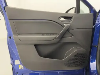 Photo 11 Renault Captur E-Tech 145 21 Intens 5p