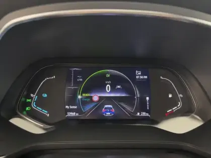 Photo 16 Renault Captur E-Tech 145 21 Intens 5p