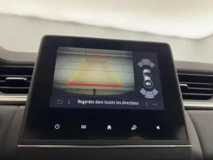 Photo 18 Renault Captur E-Tech 145 21 Intens 5p