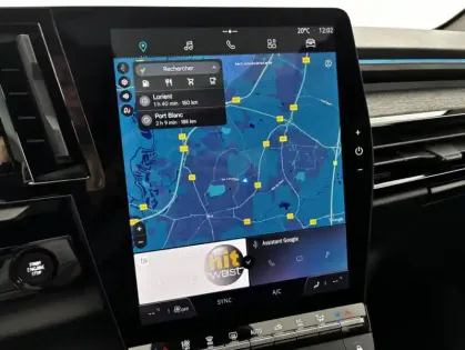 Photo 19 Renault Austral E-Tech hybrid 200 Techno 5p