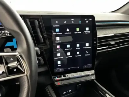 Photo 17 Renault Austral E-Tech hybrid 200 Techno 5p