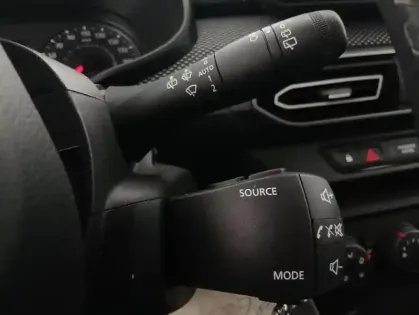 Photo 24 Dacia Jogger ECO-G 100 5 places Expression