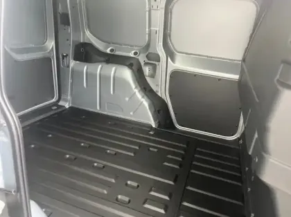 Photo 8 Ford Transit Connect Fourgonnette L1 1.5 EcoBoost 150ch PHEV Limited BVA6