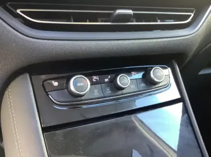 Photo 15 Opel Grandland 1.5 Diesel 130 ch BVA8 Ultimate