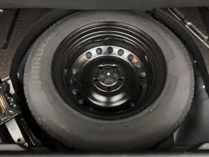 Photo 9 Renault Kadjar Blue dCi 115 EDC Intens 5p