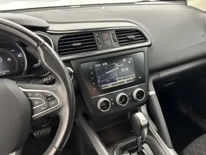 Photo 17 Renault Kadjar Blue dCi 115 EDC Intens 5p