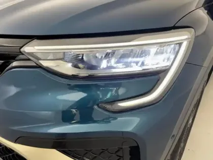 Photo 22 Renault Arkana E-Tech hybride 145 22 Engineered 5p