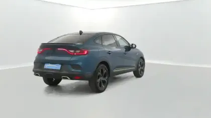 Photo 4 Renault Arkana E-Tech hybride 145 22 Engineered 5p