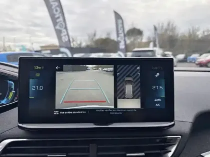 Photo 25 Peugeot 3008  Hybrid 225 e-EAT8 Allure