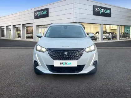 Photo 2 Peugeot 2008  PureTech 130 S&S BVM6 Allure