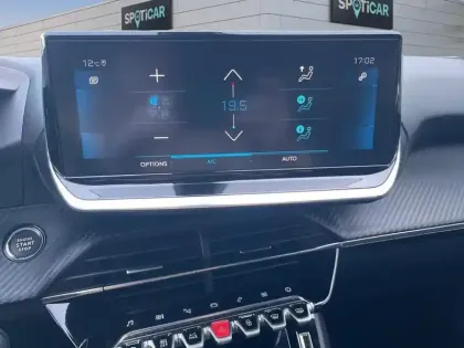 Photo 10 Peugeot 2008  PureTech 130 S&S BVM6 Allure