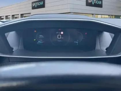 Photo 20 Peugeot 2008  PureTech 130 S&S BVM6 Allure