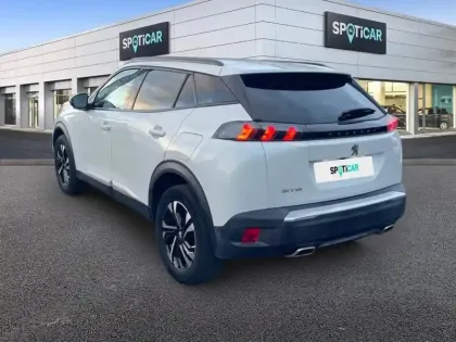 Photo 29 Peugeot 2008  PureTech 130 S&S BVM6 Allure