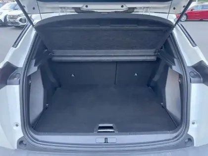 Photo 7 Peugeot 2008  PureTech 130 S&S BVM6 Allure