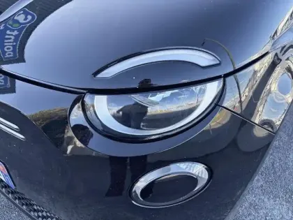 Photo 13 Fiat 500  e 118 ch Icône