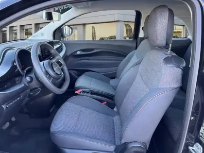 Photo 8 Fiat 500  e 118 ch Icône