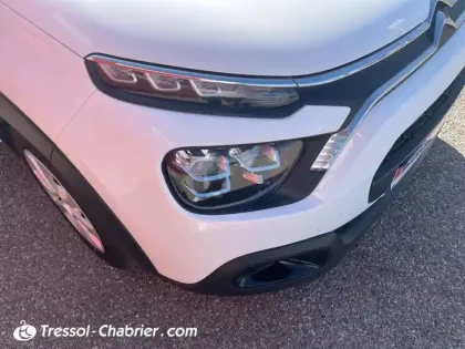 Photo 13 Citroën C3 vesrion double pédale auto ecole