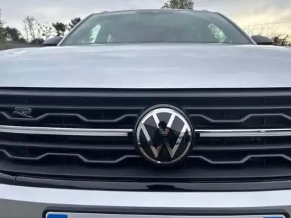 Photo 7 Volkswagen T-cross FL 1.0 TSI 116CH DSG7 R LINE