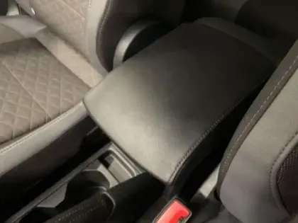 Photo 9 Volkswagen T-cross 1.0 TSI 110 Start/Stop DSG7 R-Line Tech