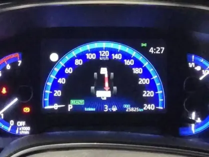 Photo 7 Toyota Corolla  122h Dynamic Business + Programme Beyond Zero Academy MY22