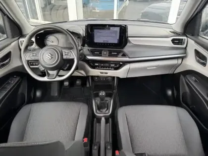 Photo 3 Suzuki Swift  1.2 Hybrid 83ch Pack AllGrip