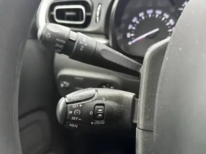 Photo 14 Citroën C3  1.5 BlueHDi 100ch S&S Shine Business E6.d