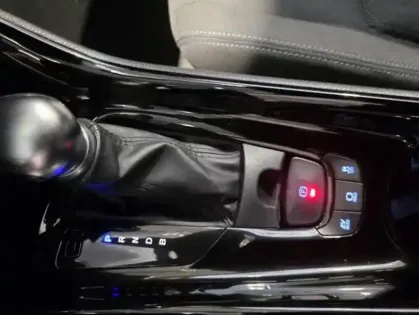 Photo 12 Toyota C-HR  122h Edition 2WD E-CVT MC19