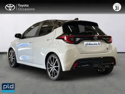 Photo 2 Toyota Yaris  116h GR Sport 5p MY22