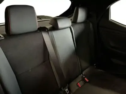 Photo 14 Toyota Yaris  116h GR Sport 5p MY22