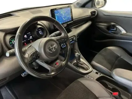 Photo 10 Toyota Yaris  116h GR Sport 5p MY22