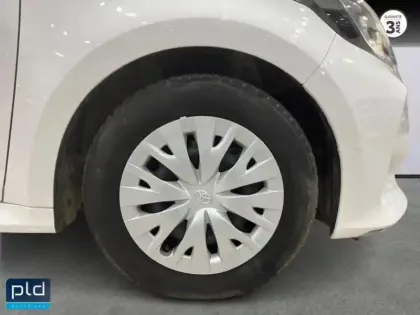 Photo 8 Toyota Yaris  116h Dynamic 5p MY22